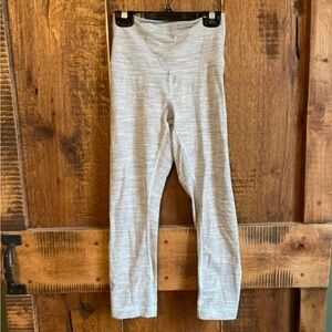 Lululemon cropped leggings